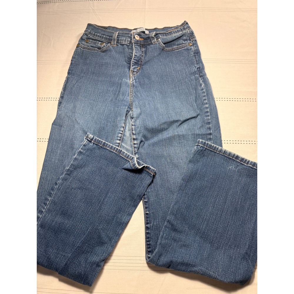 Levis 512 Perfectly Slimming Boot Cut Jeans Womens 10M Medium Wash Stretch Denim